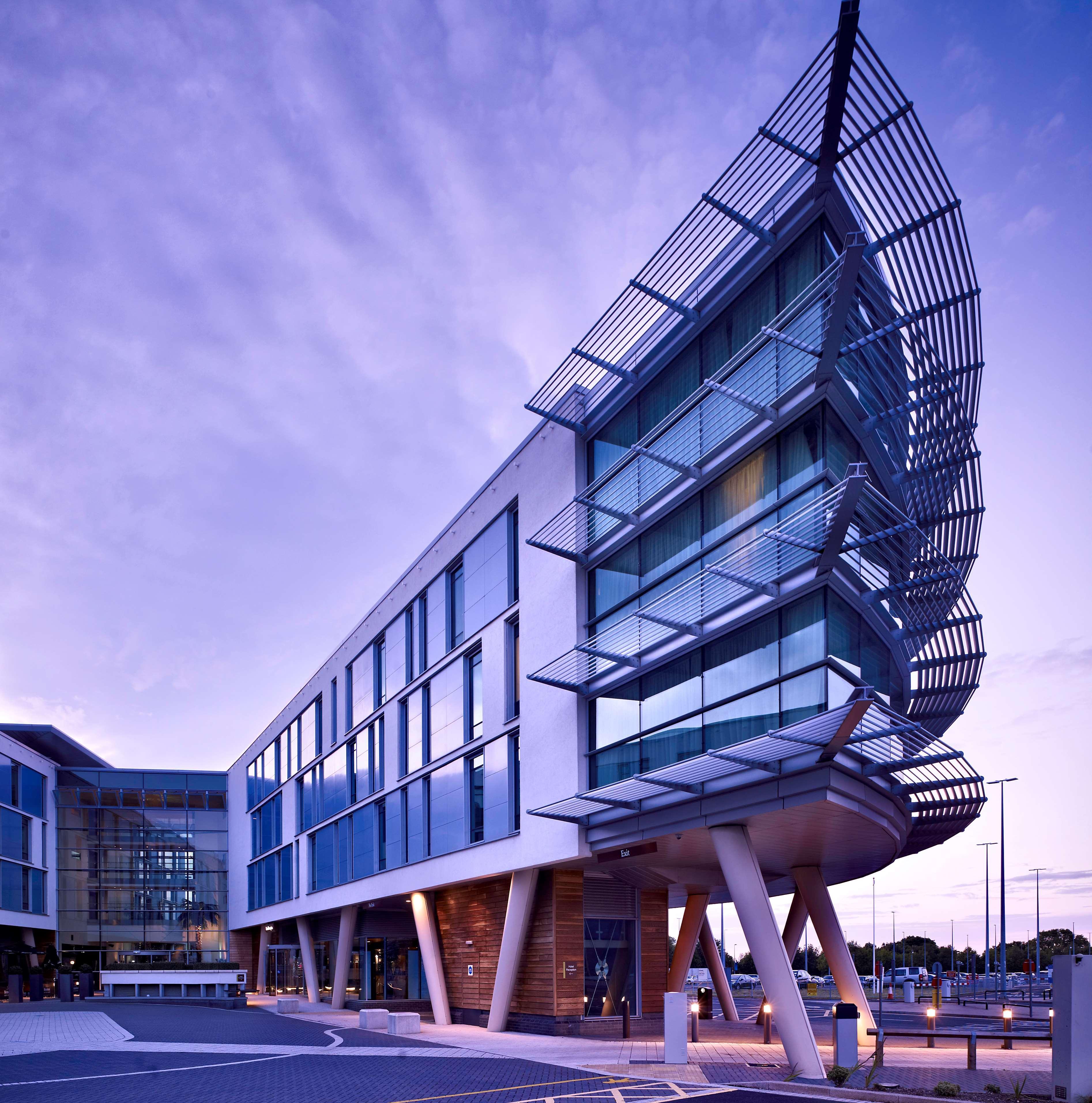 Doubletree By Hilton Hotel Newcastle International Airport Eksteriør billede