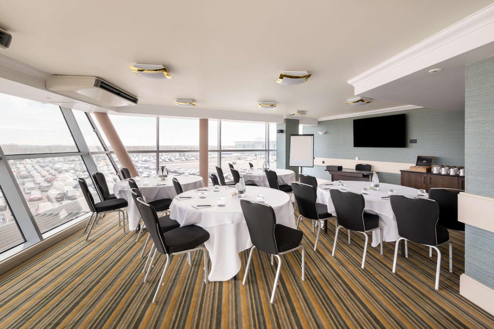 Doubletree By Hilton Hotel Newcastle International Airport Eksteriør billede